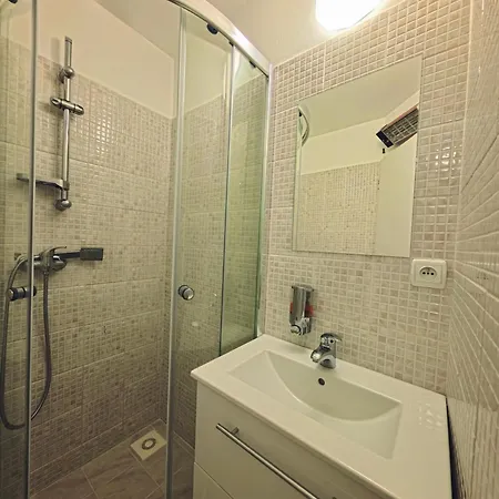 Apartman Ariel *